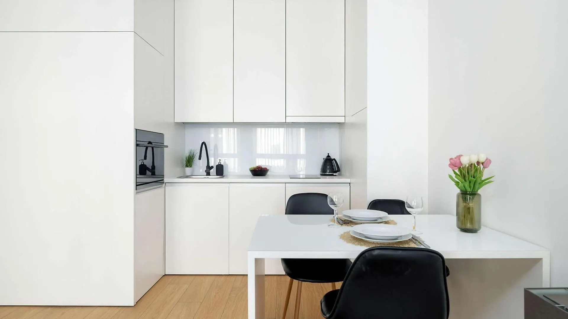 Bright Studio Wodna Near Old Town Poznan By Noclegi Renters 0*,  Lengyelország